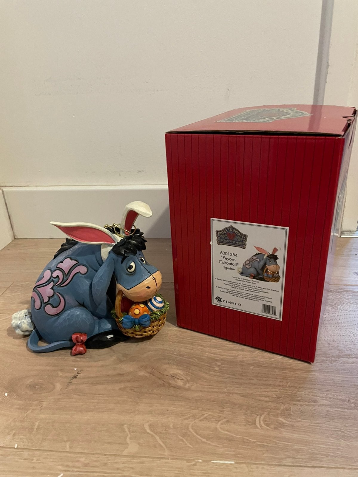 Disney Traditions Jim Shore eeyore Pasen cottontail, Verzamelen, Ophalen of Verzenden, Nieuw, Beeldje of Figuurtje