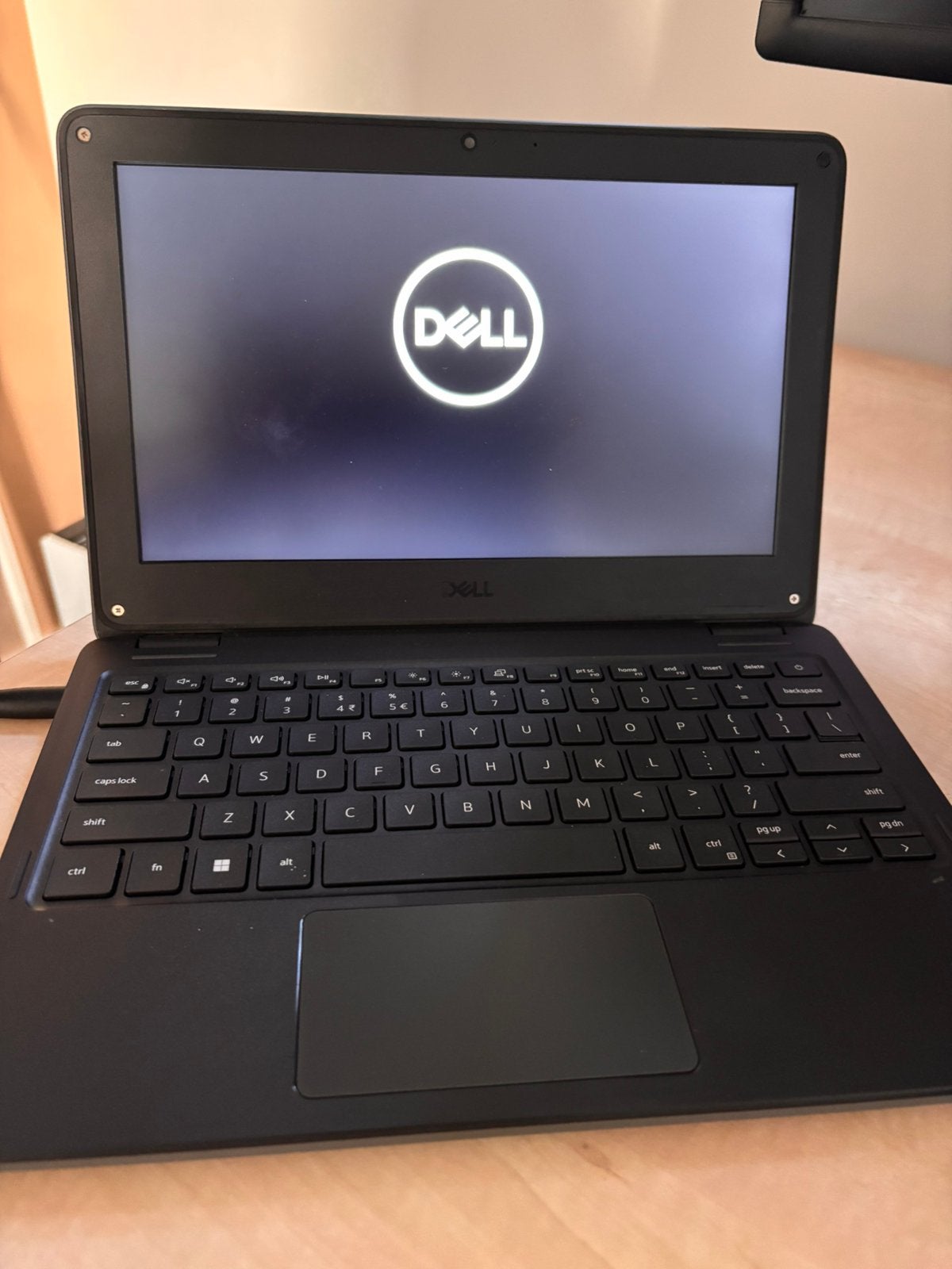 Dell Latitude 3120 laptop – Windows – 8 GB RAM, Ophalen of Verzenden, Zo goed als nieuw, 14 inch, 2 tot 3 Ghz