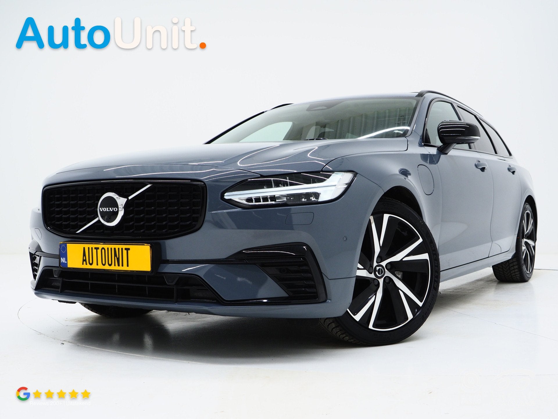 Volvo V90 2.0 T6 Plug-in hybrid AWD Plus Dark Long Range | P, Auto's, Automaat, Zwart, 4 cilinders, 1969 cc