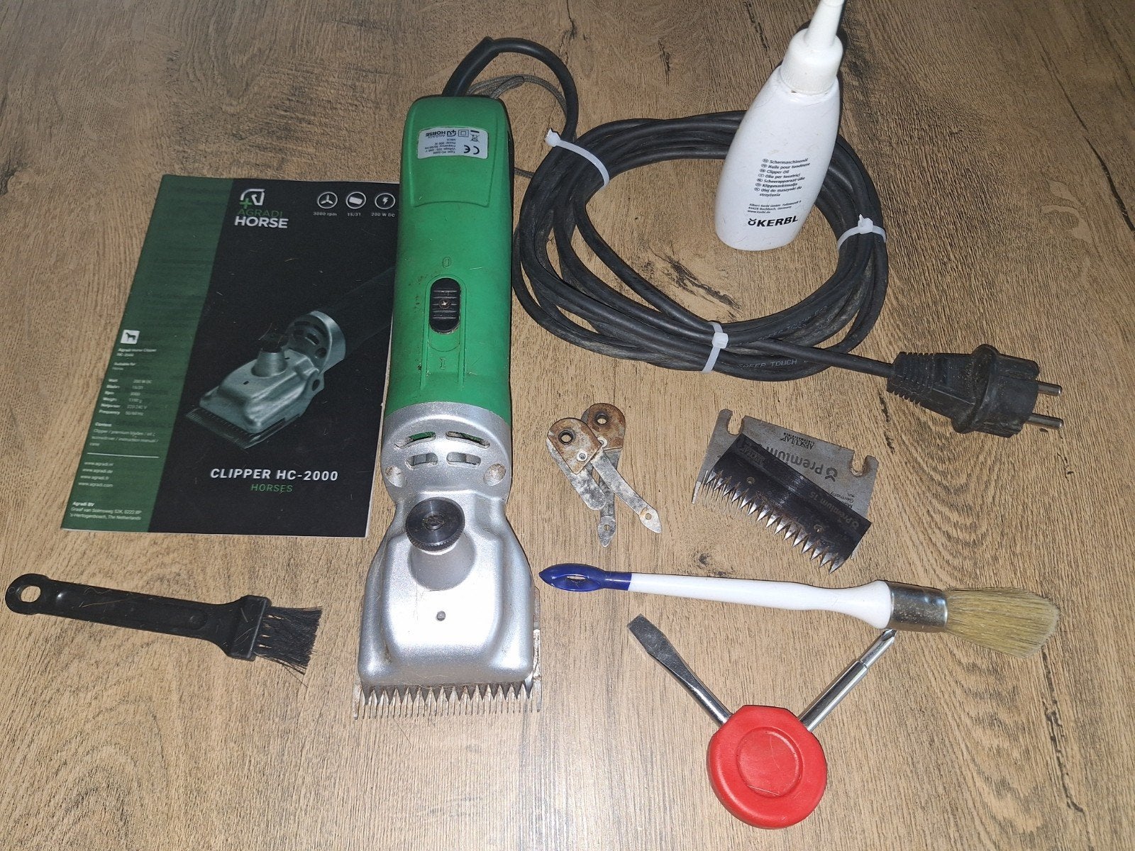 AGRADI Paarden-tondeuse clipper HR-2000/ 200 WATT, Dieren en Toebehoren, Paarden en Pony's | Verzorgingsproducten, Ophalen of Verzenden