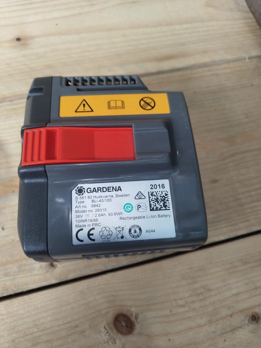 Gardena Accu en Oplader voor Grasmaaier (2016), Tuin en Terras, Overige Tuin en Terras, Ophalen of Verzenden