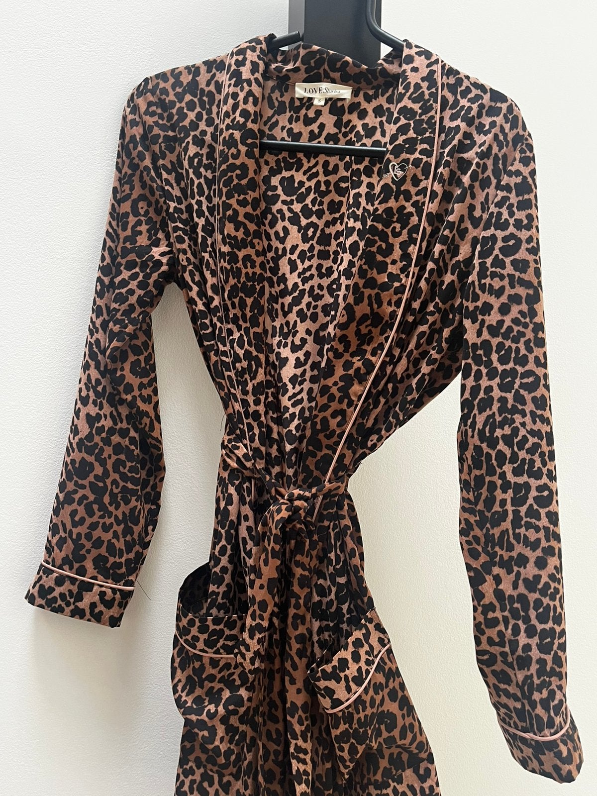 Love Stories panterprint kimono / badjas met ceintuur – S, Kleding | Dames, Ophalen of Verzenden, Zo goed als nieuw, Bruin