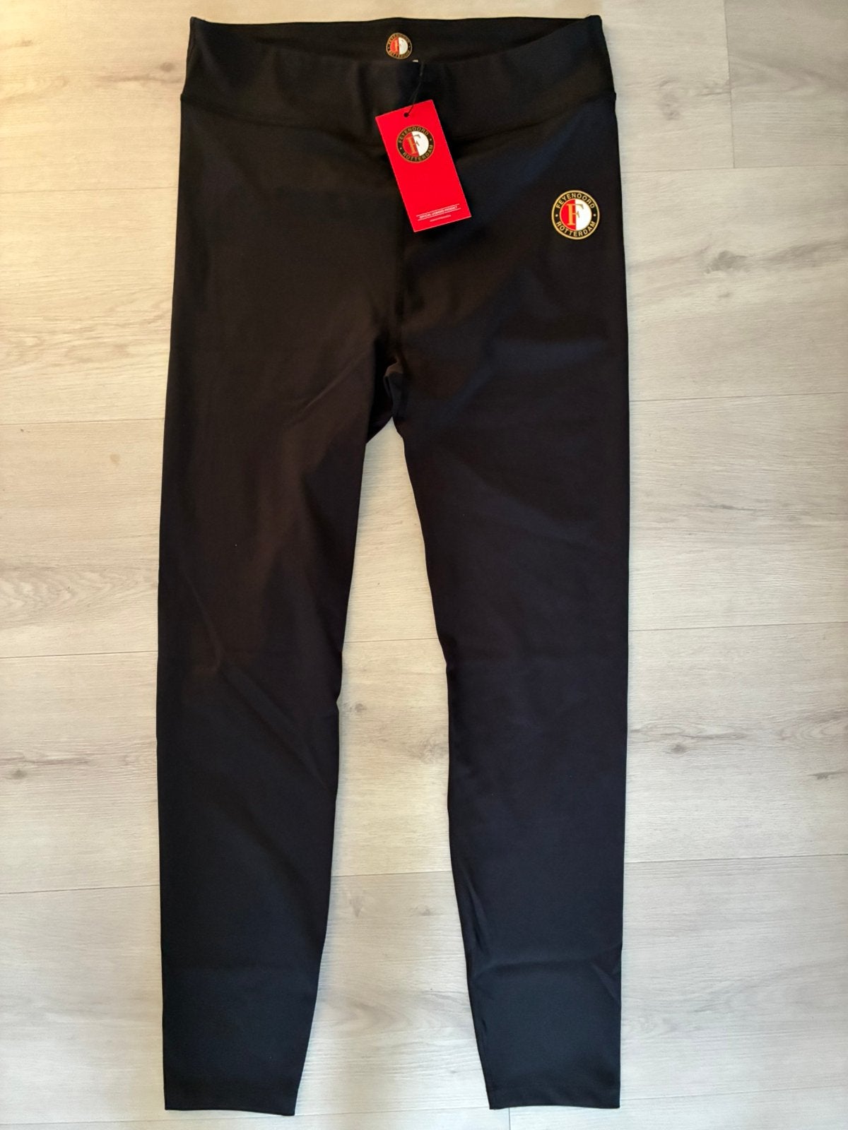 Origineel Feyenoord core legging maat 46, Legging, Zwart, Nieuw, Ophalen of Verzenden