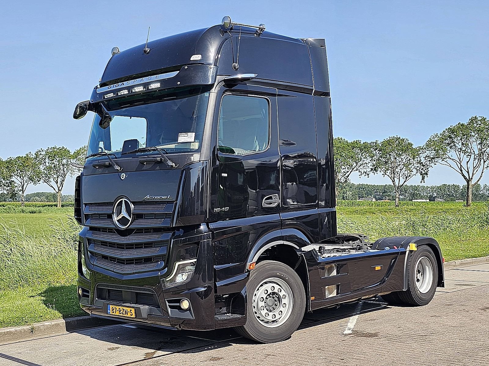 MERCEDES-BENZ ACTROS 1848 LS gigaspace retarder, Automaat, Euro 6, Zwart, Mercedes-Benz
