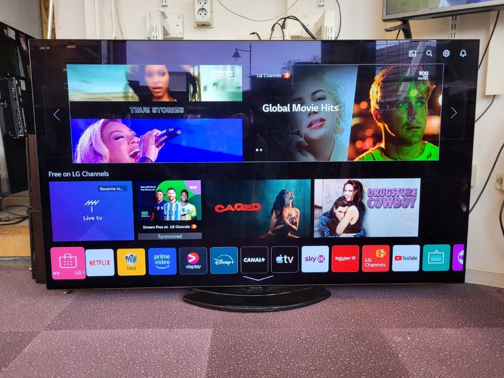WK aanbieding LG 64 inch Ultra HD 4K OLED Smart LED TV, Ophalen, Gebruikt, 100 cm of meer, 4k (UHD)
