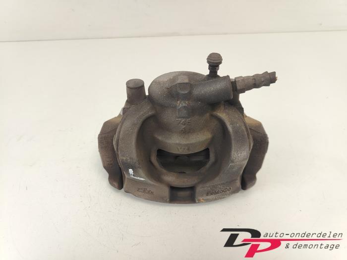 Remklauw (Tang) links-voor van een Ford Mondeo, Gebruikt, -, -, Ophalen of Verzenden