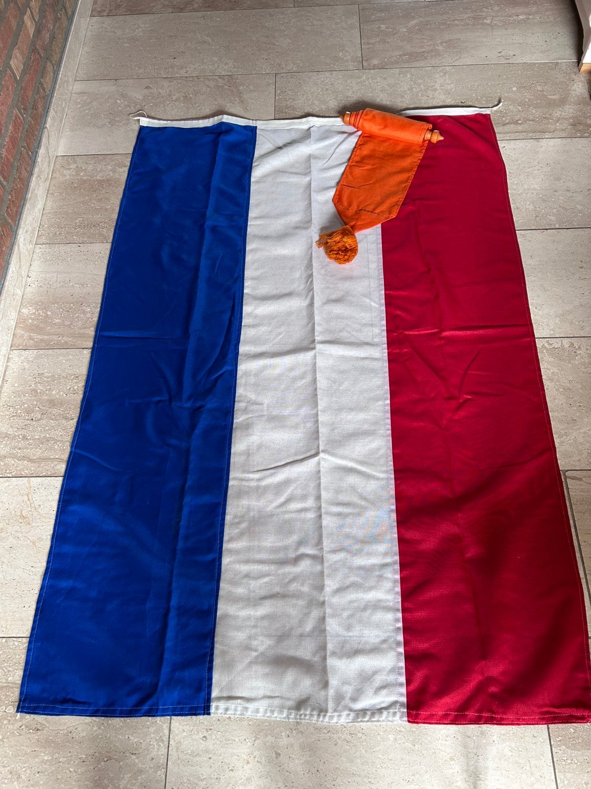 Nederlandse vlag en wimpel en stok, Ophalen, Nieuw