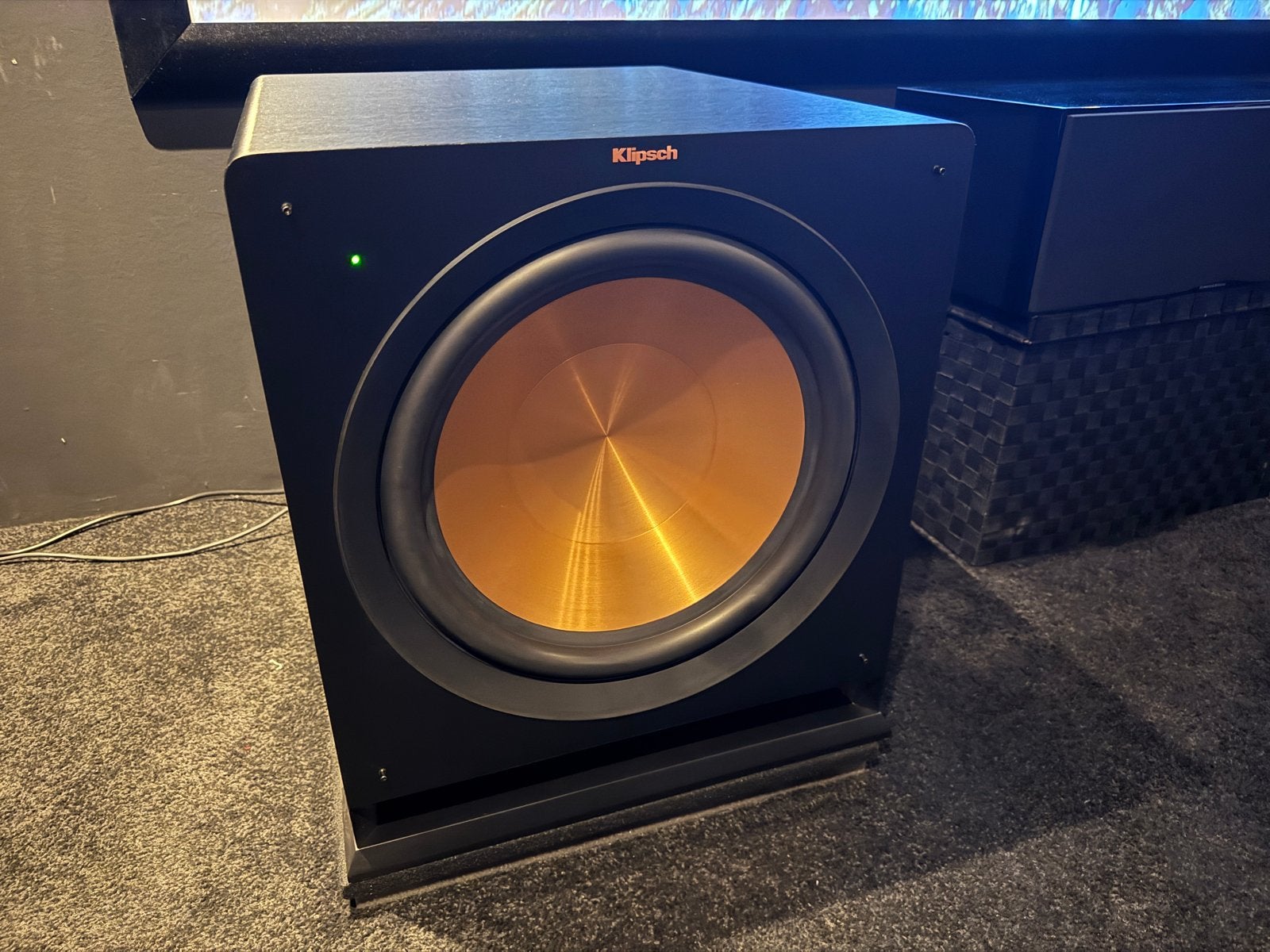 Klipsch R-115SW Subwoofer - Krachtige Baservaring, Subwoofer, Zo goed als nieuw, Basreflex, Ophalen