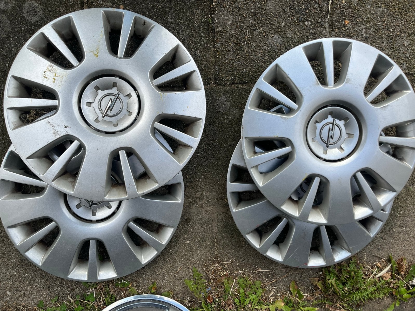 Set van 4 Opel wieldoppen 16 inch, Auto diversen, Ophalen of Verzenden, Gebruikt