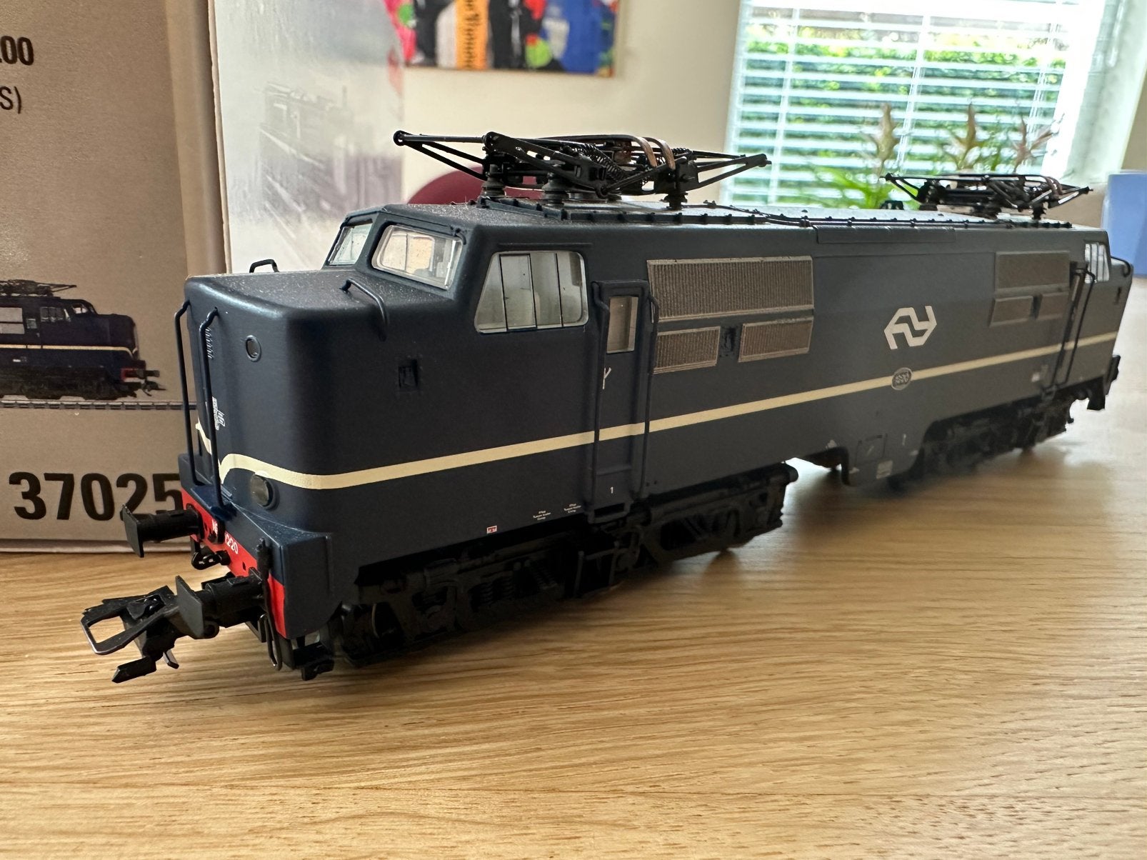 Marklin 37125 NS 1220 MFX sound in topstaat, Wisselstroom, Locomotief, -, -