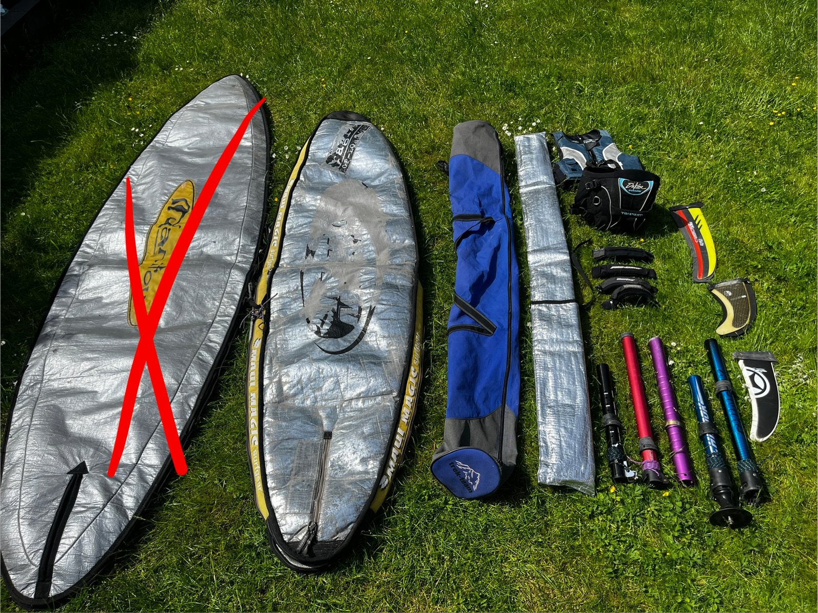 Windsurf accesoires, Watersport en Boten, Windsurfen, Zo goed als nieuw, Overige typen, Met vin(nen), Met draagtas, Met mastverlenger