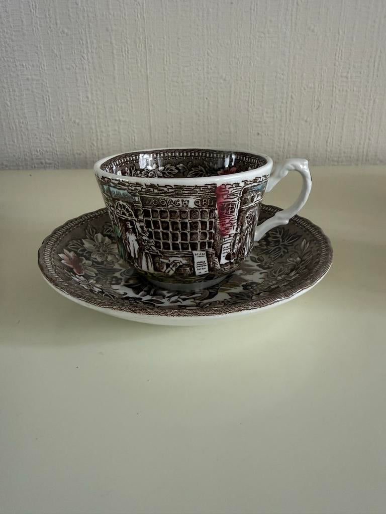 Vintage Royal Tudor Ware England theekop en schotel, Ophalen of Verzenden