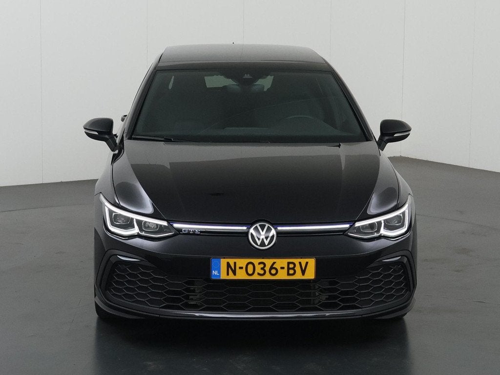 Volkswagen Golf 1.4 eHybrid GTE | Panoramadak | Sportstoelen, Gebruikt, 4 cilinders, Zwart, 1524 kg
