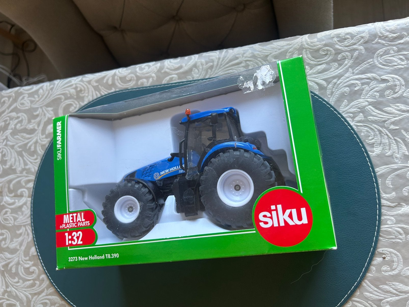 New Holland T8.390 Tractor Siku, Hobby en Vrije tijd, Verzenden, Gebruikt, Tractor of Landbouw, SIKU