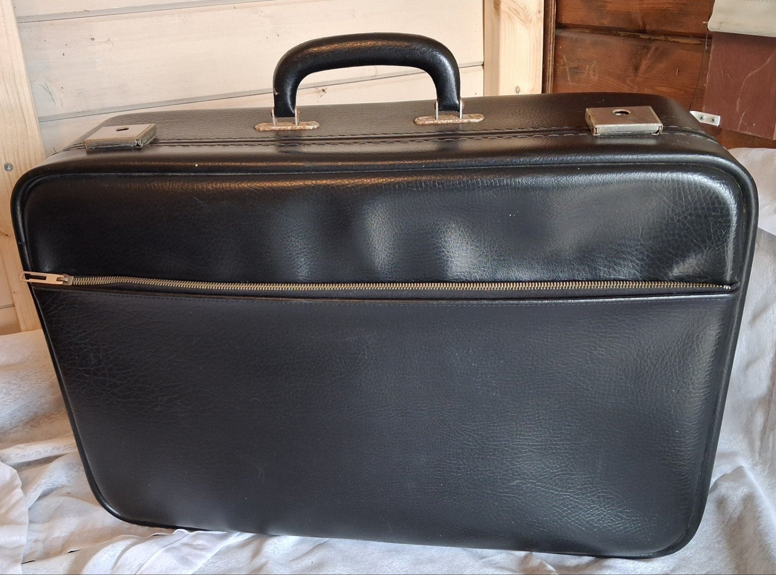 Zwart koffer met slot, 53x36 cm., 50 tot 60 cm, Slot, Ophalen of Verzenden, Zo goed als nieuw