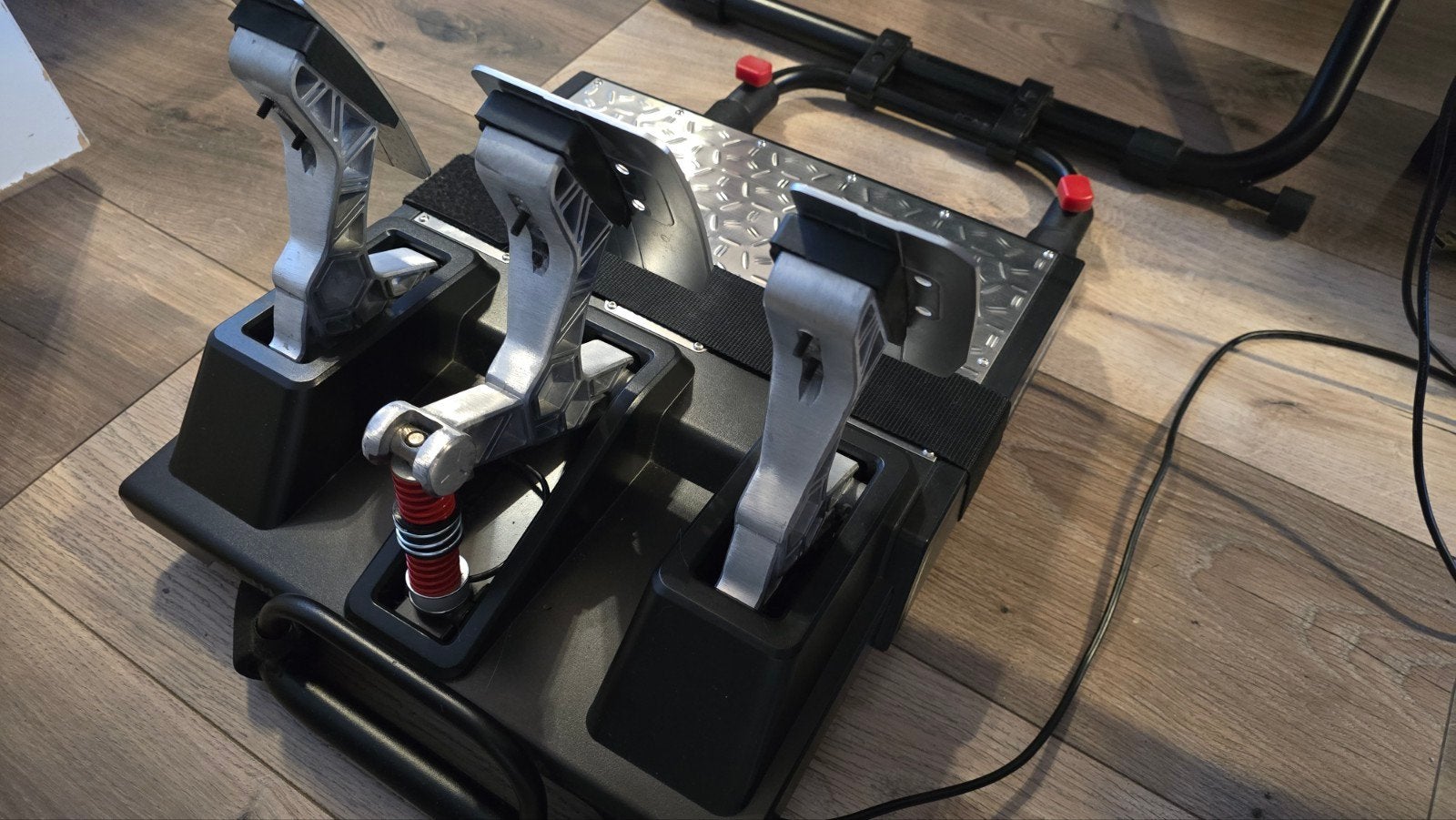 Complete Thrustmaster Setup:T-GT, T-LCM, 599XXEVO, Playseat, Spelcomputers en Games, Ophalen, Gebruikt