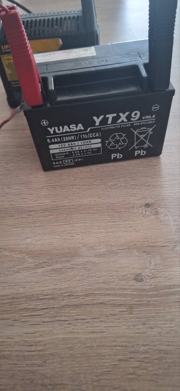 Yuasa YTX9 VRLA Accu 12V 8Ah Motorfietsaccu, Ophalen