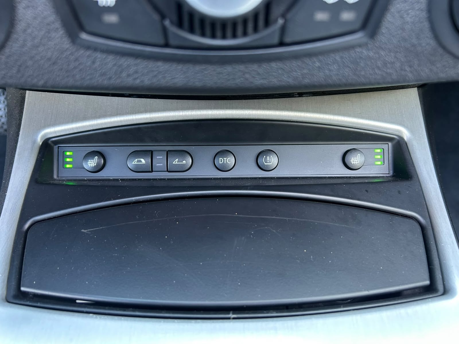 Foto 16 van BMW Z4 Roadster 2.0i Introduction | AIRCO | LEDER | STOELVER