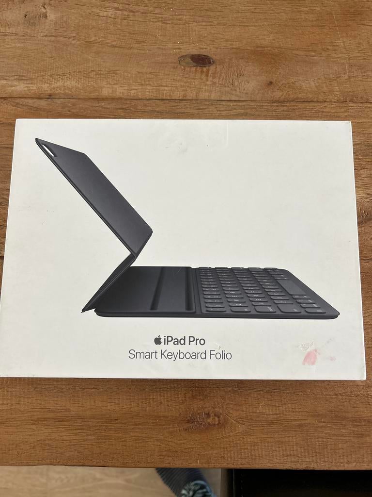 Apple Smart Keyboard Folio voor iPad Pro 11-inch (Frans), Ophalen of Verzenden, Zo goed als nieuw