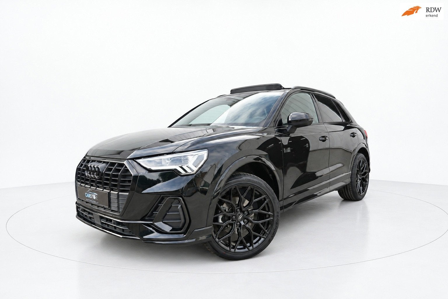 Audi Q3 35 TFSI 3x S LINE PANO VIRTUAL CAMERA CARPLAY