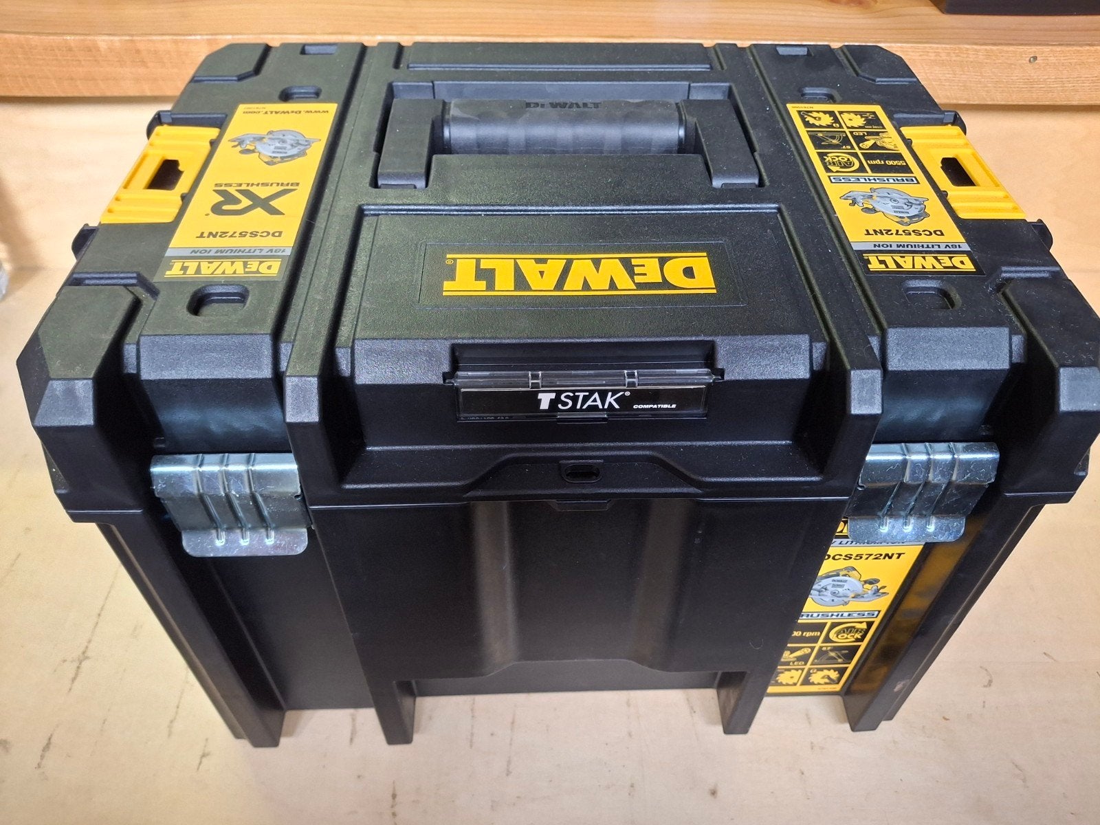DeWalt cirkel-/ invalzaag DCS572NT en geleider DWS5021-XJ, Doe-het-zelf en Verbouw, Ophalen of Verzenden, Nieuw