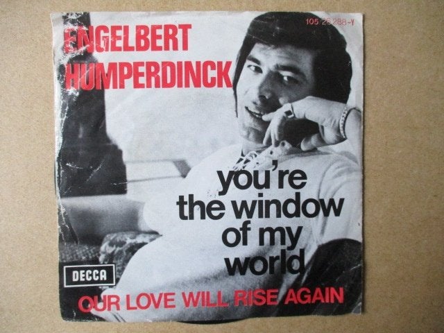 s2482 engelbert humperdinck - youre the window of my world, Ophalen, Gebruikt, 7 inch, Overige genres