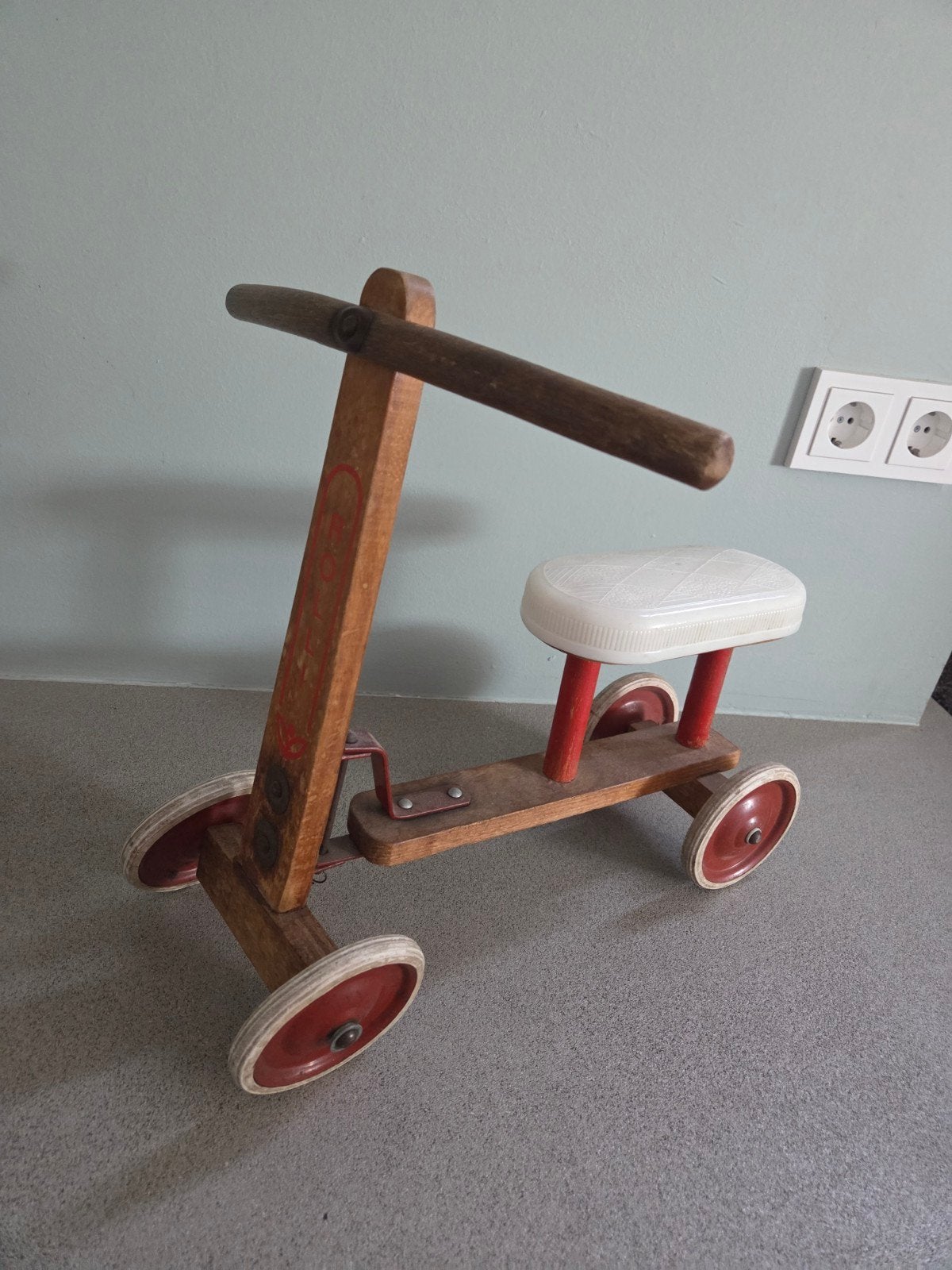 Vintage houten loopfietsje - opknapper, Ophalen, Gebruikt, Loopfiets