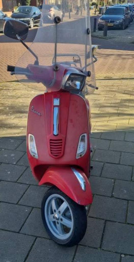 Vespa LX 70cc 2-takt Scooter - Rood, Fietsen en Brommers, Scooters | Vespa, Ophalen, Gebruikt, Tweetakt, Vespa LX