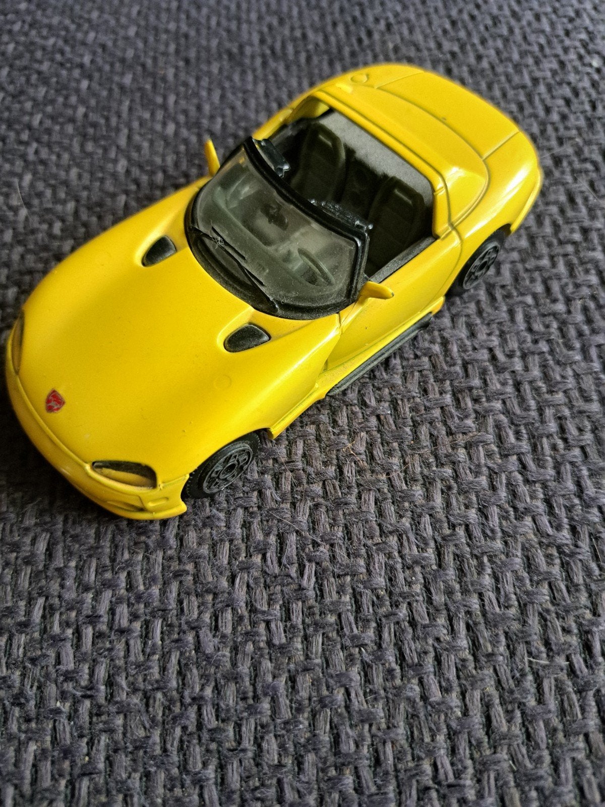 burago model dodge viper rt/10, Hobby en Vrije tijd, Modelauto's | 1:43, Overige merken, Gebruikt, Auto, Ophalen of Verzenden