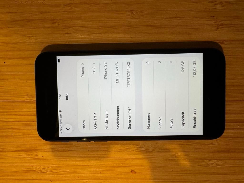iPhone SE (2020) 128GB Zonder Simlock, Geen iCloud, Telecommunicatie, Mobiele telefoons | Apple iPhone, Ophalen of Verzenden, Zonder simlock