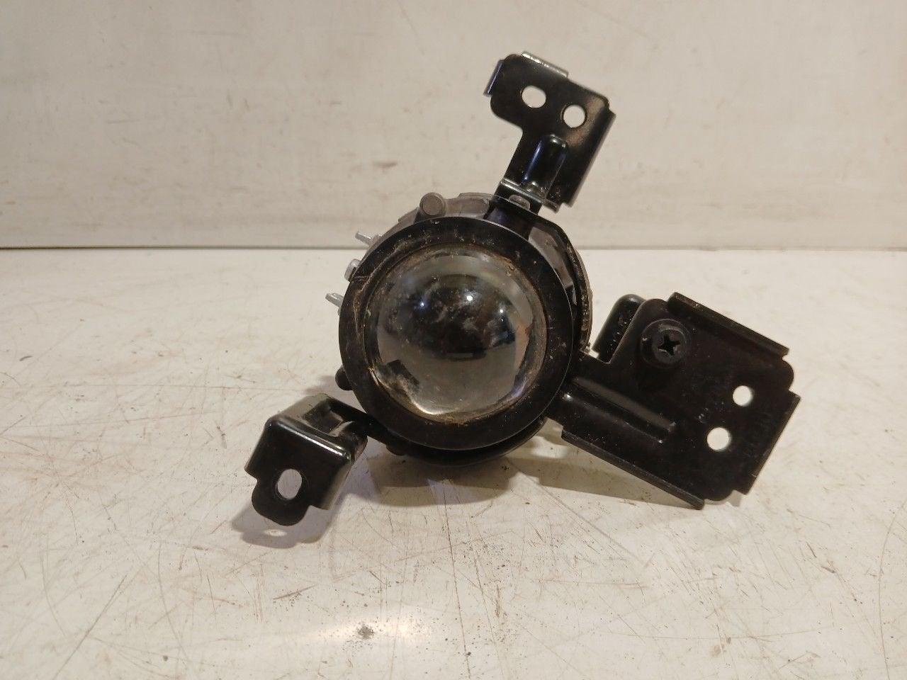 Mistlamp rechts Kia Sportage, Onderdelen@venauto.nl, Van der Ven Autorecycling B.V., Ettenseweg 76, 4706 PB Roosendaal, The Netherlands