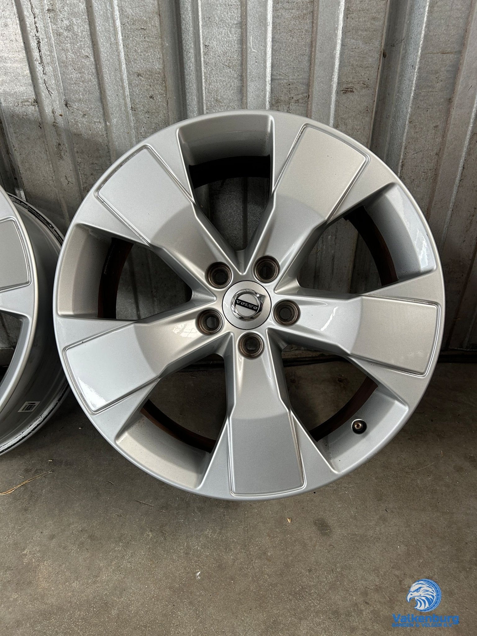 Originele Volvo 5 Spaaks 18 inch velgen 5x108, Auto-onderdelen, 18 inch, Gebruikt, Velg(en), -
