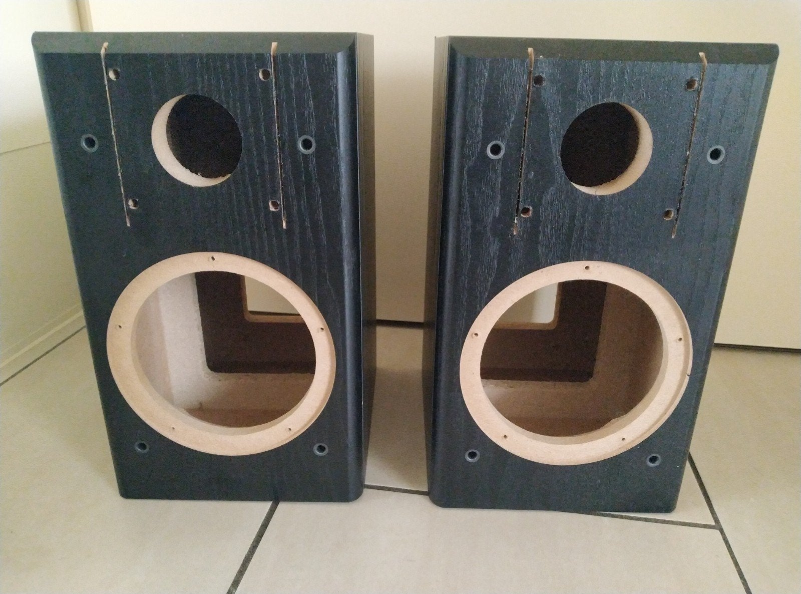 Lege JBL lx2001 speaker kasten
