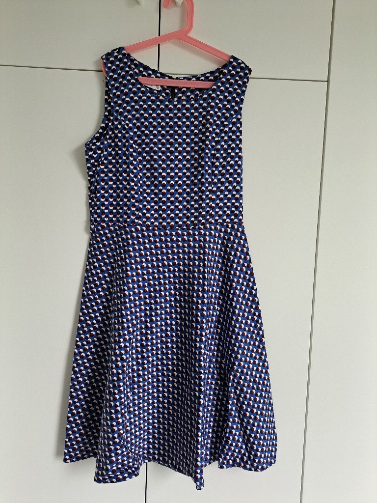 Jurk met stippels dots van Lola & Liza - maat 38, Kleding | Dames, Maat 38/40 (M), Meerkleurig, Ophalen of Verzenden, Zo goed als nieuw