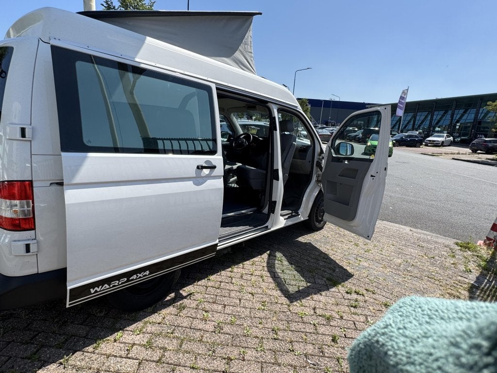 Volkswagen CAMPER TDI 4 MOTION met hefdak, Caravans en Kamperen, Campers, Chemisch toilet, Buscamper of Camperbus, Volkswagen