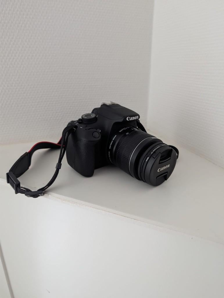 Canon EOS 1200D met cameratas + 32GB SD kaart, Spiegelreflex, Canon, Zo goed als nieuw, Geen optische zoom