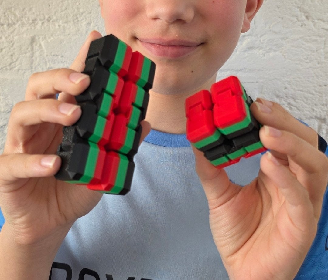 Infinity Cube Fidget Toy - NEC Nijmegen, Verzamelen, Ophalen of Verzenden, Nieuw