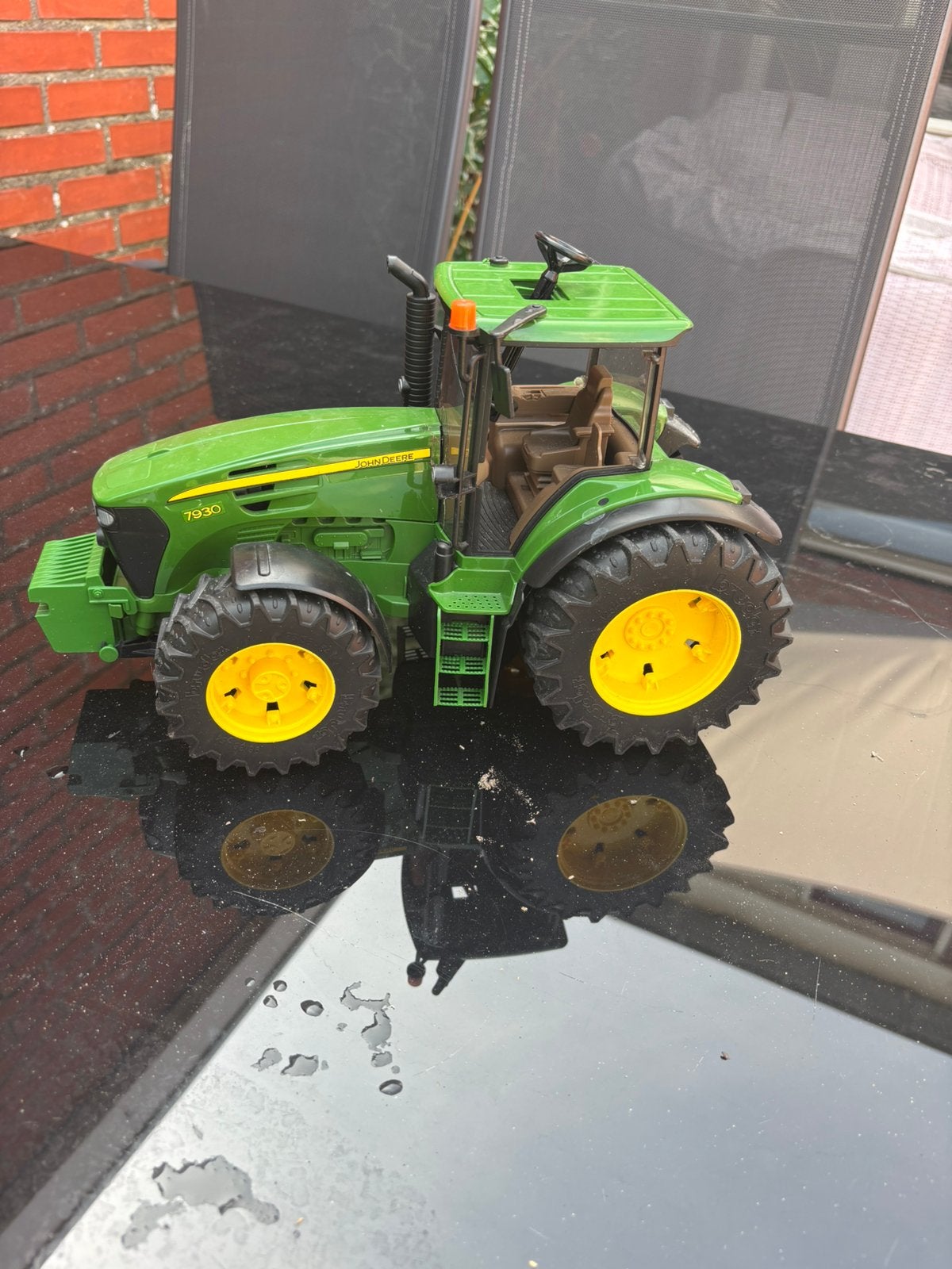 Bruder John Deere, Ophalen, Gebruikt
