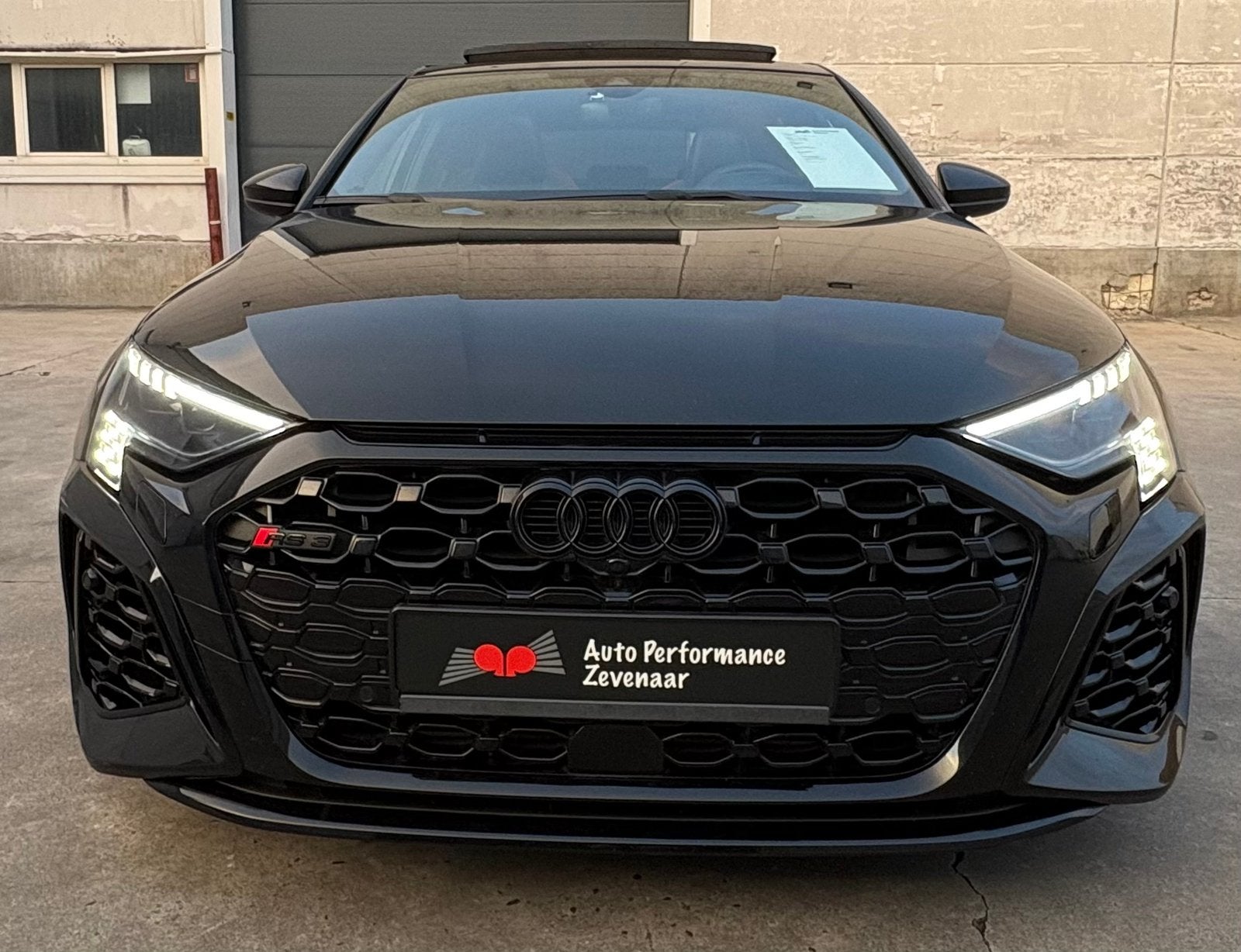Audi rs3 Performance 2023 400pk! Ex bpm, Automaat, RS3, 2495 cc, Parkeerassistent