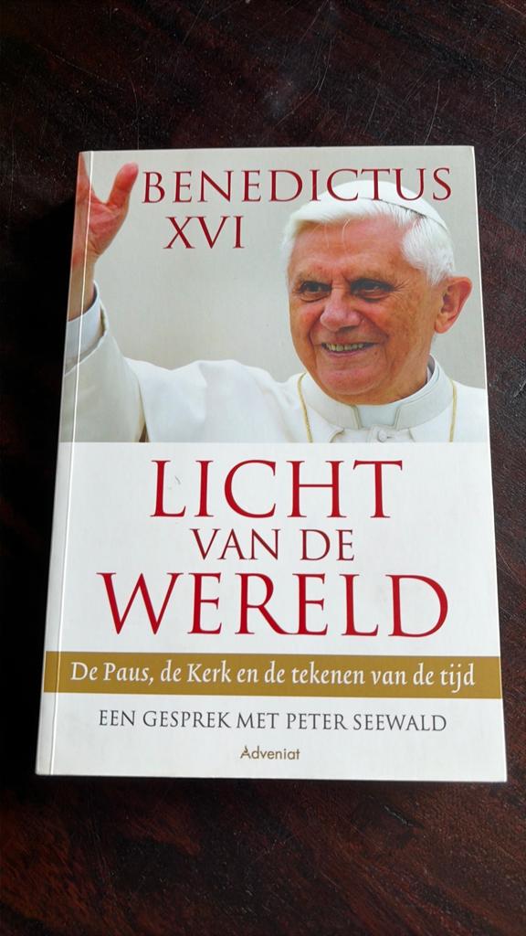 Licht van de Wereld - Peter Seewald, Gelezen, Peter Seewald, Christendom | Katholiek, Ophalen of Verzenden