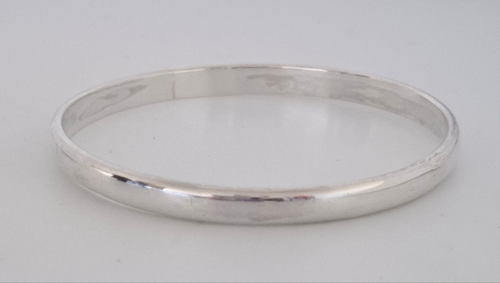 Zilveren bangle armband 925 zilver B, Sieraden, Tassen en Uiterlijk, Armbanden, Ophalen of Verzenden, Zilver, Zilver