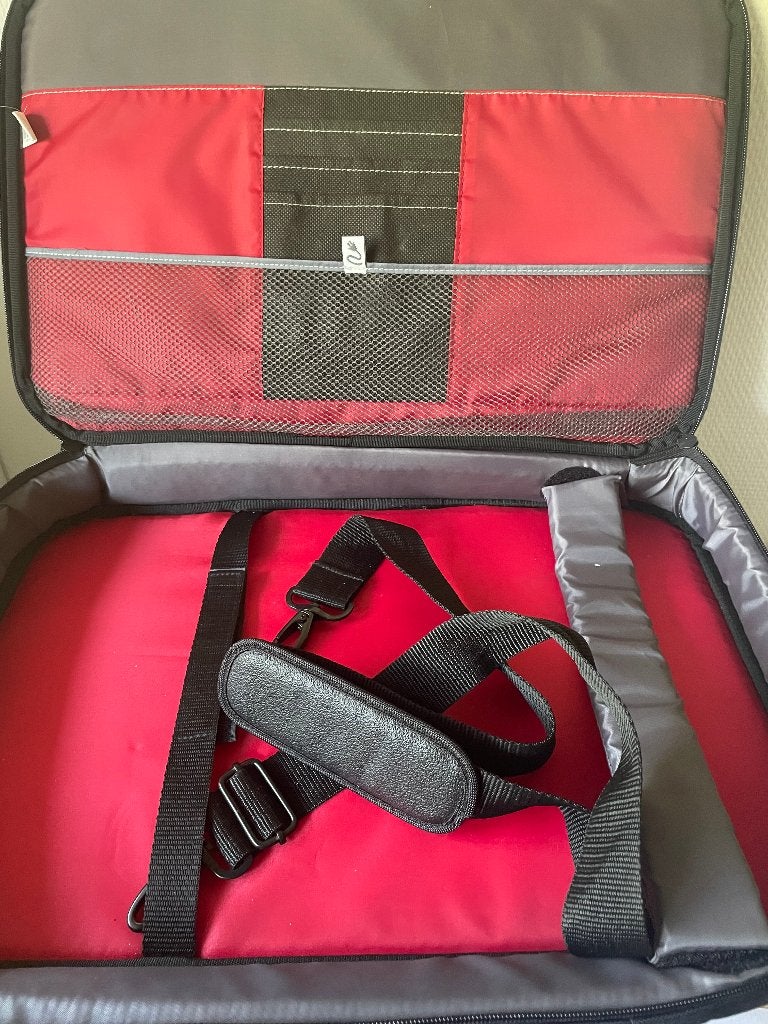 Laptoptas, Ophalen of Verzenden, Zo goed als nieuw, Zwart, Tabletvak