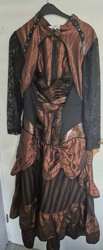 halloween kostum dames maat 42, Kleding | Dames, Gelegenheidskleding, Overige typen, Bruin, Maat 42/44 (L), Ophalen of Verzenden
