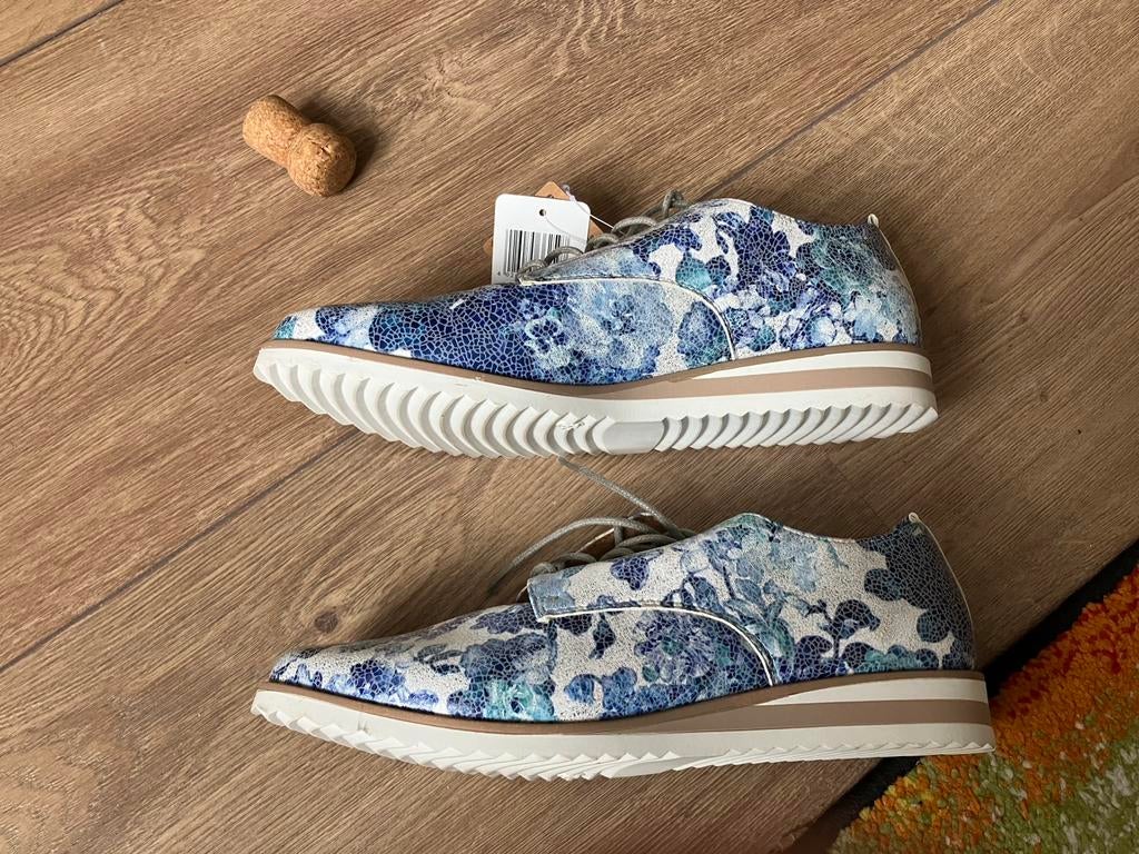 Nieuwe Anthoni Dolfi schoenen maat 38 koopje, Ophalen of Verzenden, Zo goed als nieuw, Zwart, Sneakers of Gympen
