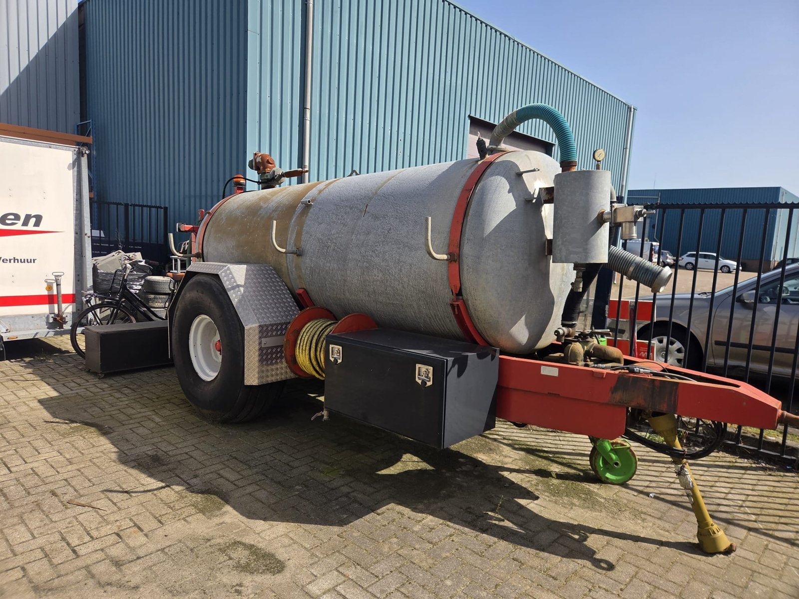 Watertank van 6 m3, Zakelijke goederen, Ophalen