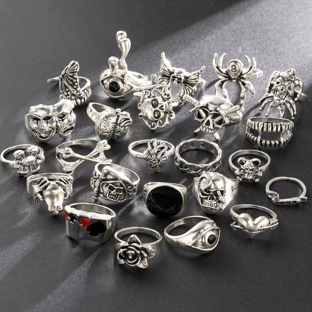 Set Van 24 Gothic Ringen Voor Dames En Heren, Nieuw, Dame of Heer, Zilver, IJzer of Staal