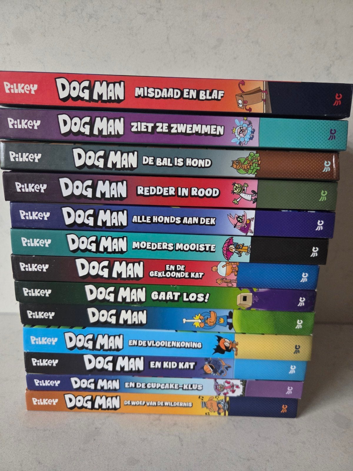 Dogman - 13x boeken, Ophalen of Verzenden, Zo goed als nieuw