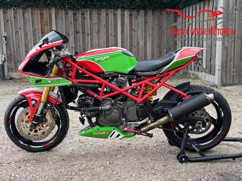 Ducati cafe racer op st2 basis, 916 onderdelen, Motoren, Info@ducati.com, Ducati Motor Holding S.p.A., Bedrijf, 994 cc