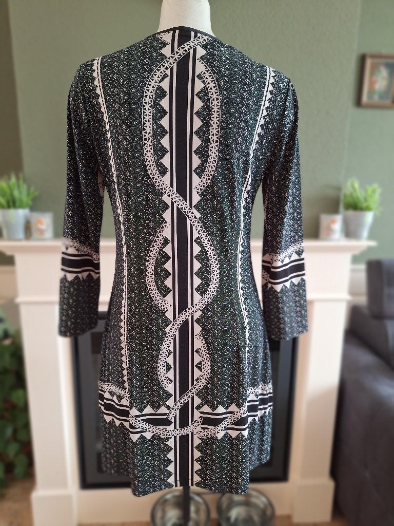 K-Design K Design jurk S 36 mooi bewerkt, Kleding | Dames, K-design, Verzenden, Zwart, Zo goed als nieuw
