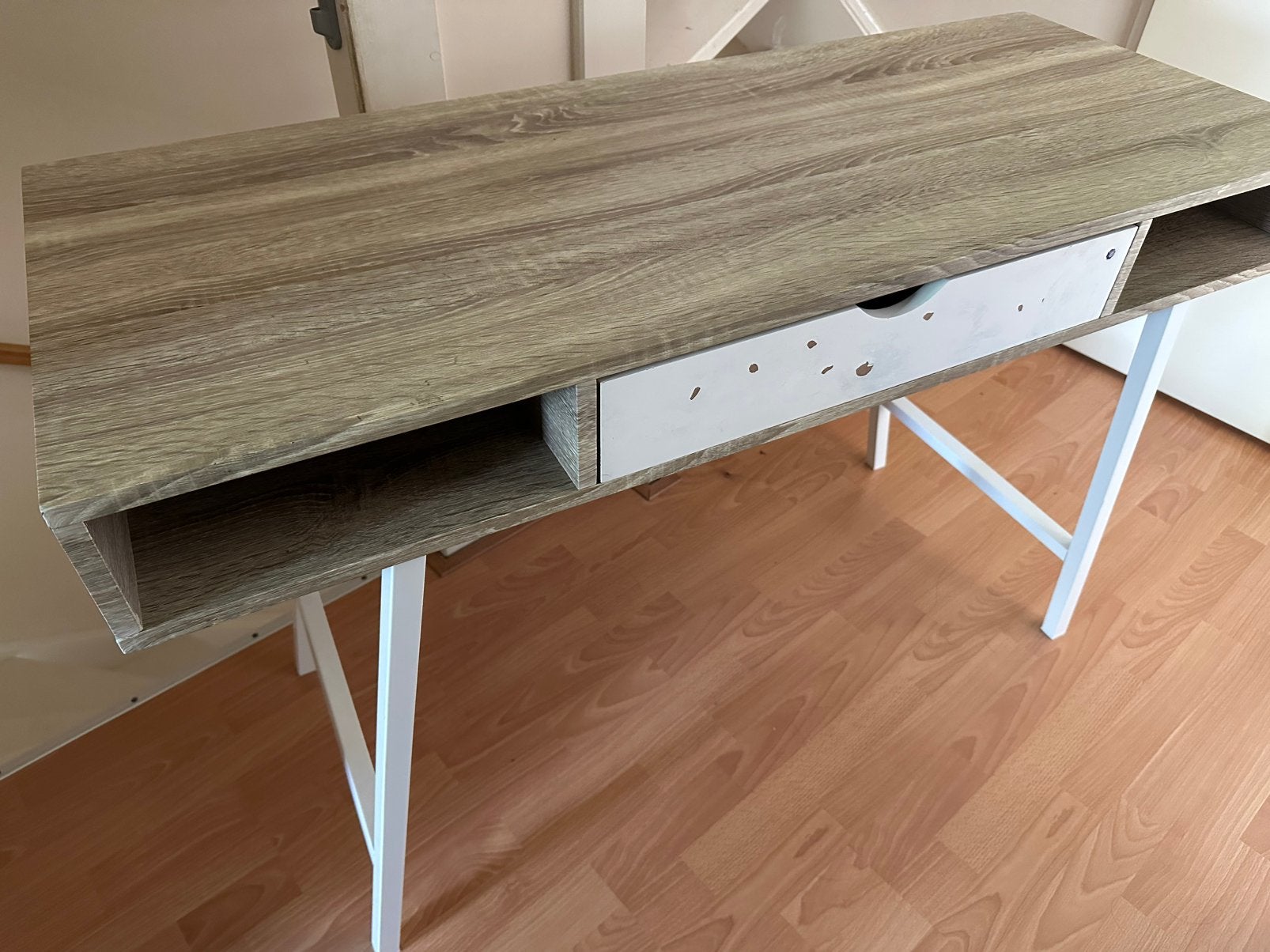 Gratis bureau, Huis en Inrichting, Ophalen, Gebruikt, Schoolbureau, Overige merken